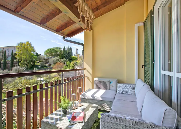 Alice House Terrace & View - Happy Gardone Riviera